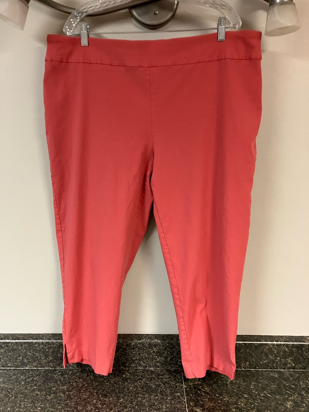 Terra & Sky coral cropped pull on pants 2x